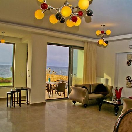 Sea View Beachfront Villa Peri 古瓦伊 外观 照片