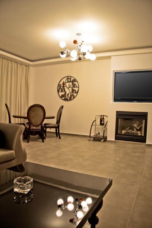 Sea View Beachfront Villa Peri 古瓦伊 外观 照片